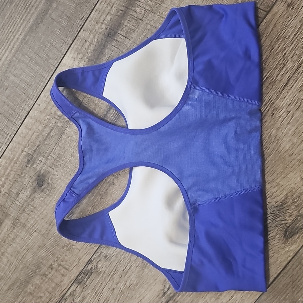 Nike Women's Blue Sports Bra - Picture 4 of 5